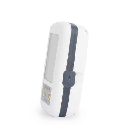 un Thermomètre enregistreur WiFi blanc sans fil avec capteur interne de Thermometre.fr sur fond blanc.