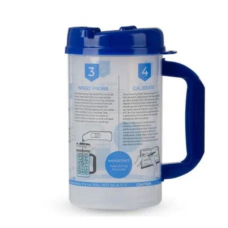un mug bleu Thermometre.fr avec anse et couvercle pour l'étalonnage des thermomètres