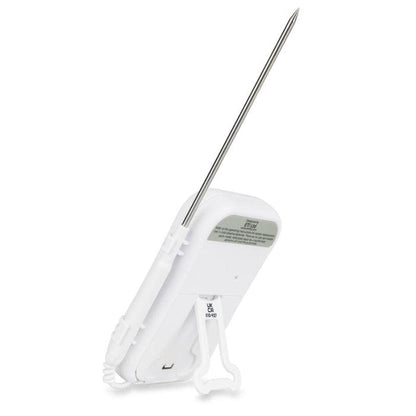 Un thermomètre alimentaire numérique Thermomètre.fr doté d'une longue sonde de pénétration en acier inoxydable et d'un corps en plastique blanc, affiché sur fond uni.