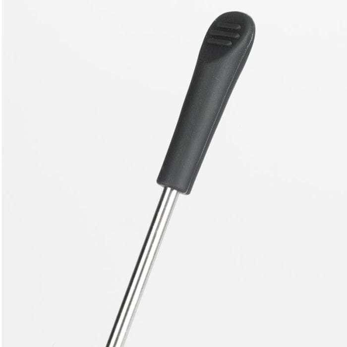Gros plan d'une sonde Thermomètre.fr en acier inoxydable argenté avec un manche en plastique noir sur fond blanc.