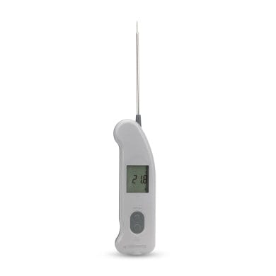 Un thermomètre numérique sur fond blanc.