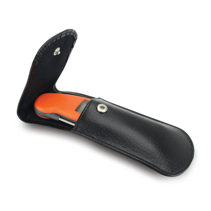 un étui de protection Thermapen® en cuir noir avec un thermomapen orange, de la marque Thermometre.fr.